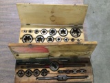 Vintage craftsman tap / die set complete and Vermont dies both in wooden boxes