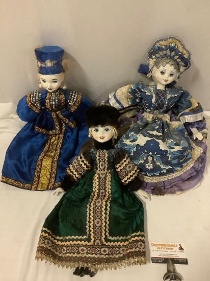 3 pc. lot of vintage Russian Porcelain Dolls w/ hand painted faces and fur hats, see pics.