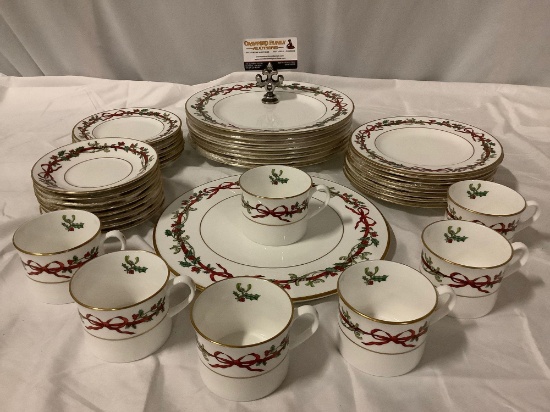 40 pc. set of vintage 1987 Royal Worcester - Holly Ribbons pattern fine bone china, made in England,