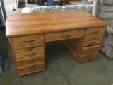 Nice looking vintage pine desk Well built and dovetail 30 tall x 60