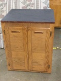 Portable rolling kitchen island Oak with laminate top And adjustable shelving