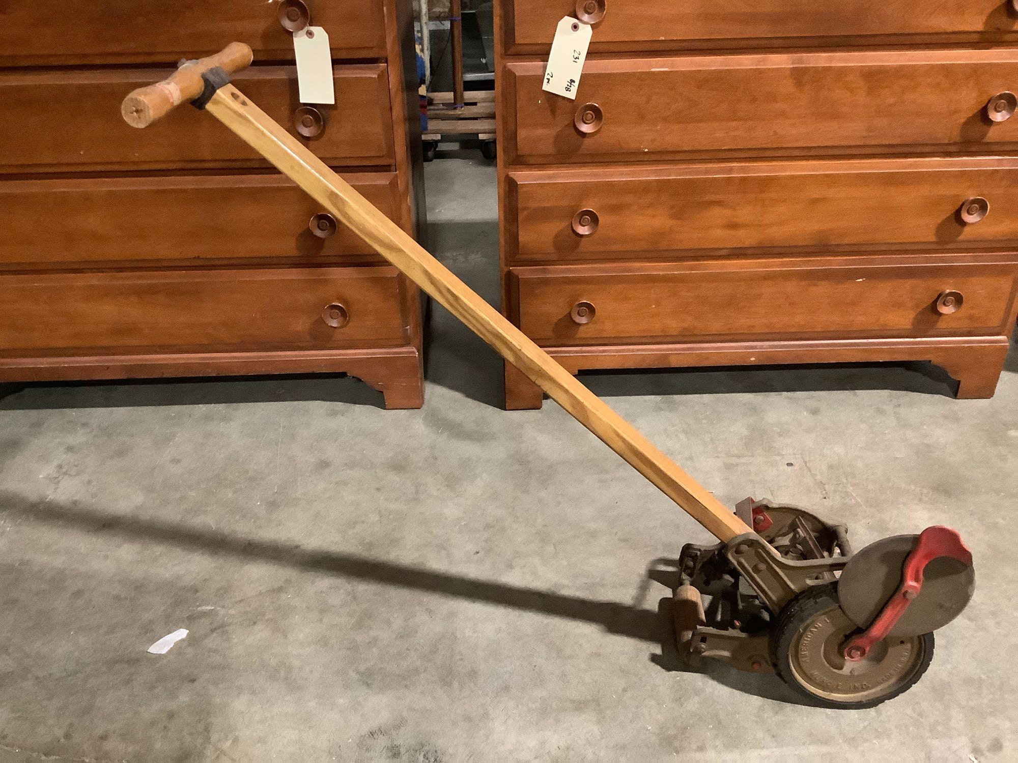 antique wood handle American lawn mower Co. push
