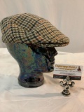 Vintage KENMORE houndstooth newsboy cap made in Scotland, size Large