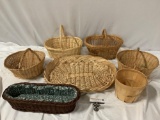 7 pc. lot of vintage/ modern woven wicker baskets.
