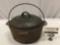 Antique cast iron Wagner Ware drip drop roaster No. 8 with lid & handle, approx 13 x 7 in.