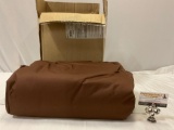 Duck Covers - Ultimate brown Patio table and chair cover, approx 109 x 84 x 32 in. Good condition.