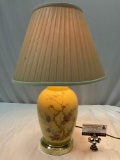 Vintage lamp w/ shade, tested/working, approx 13 x 20 in.