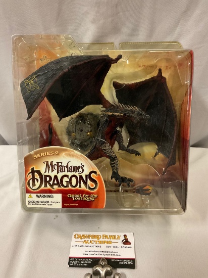 MCFARLANE?S DRAGONS series 2 THE SORCERERS DRAGON CLAN highly detailed figure in package