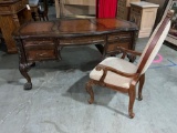 Very ornate an elegant solid wood Seven Seas by Hooker furniture office desk w/ chair