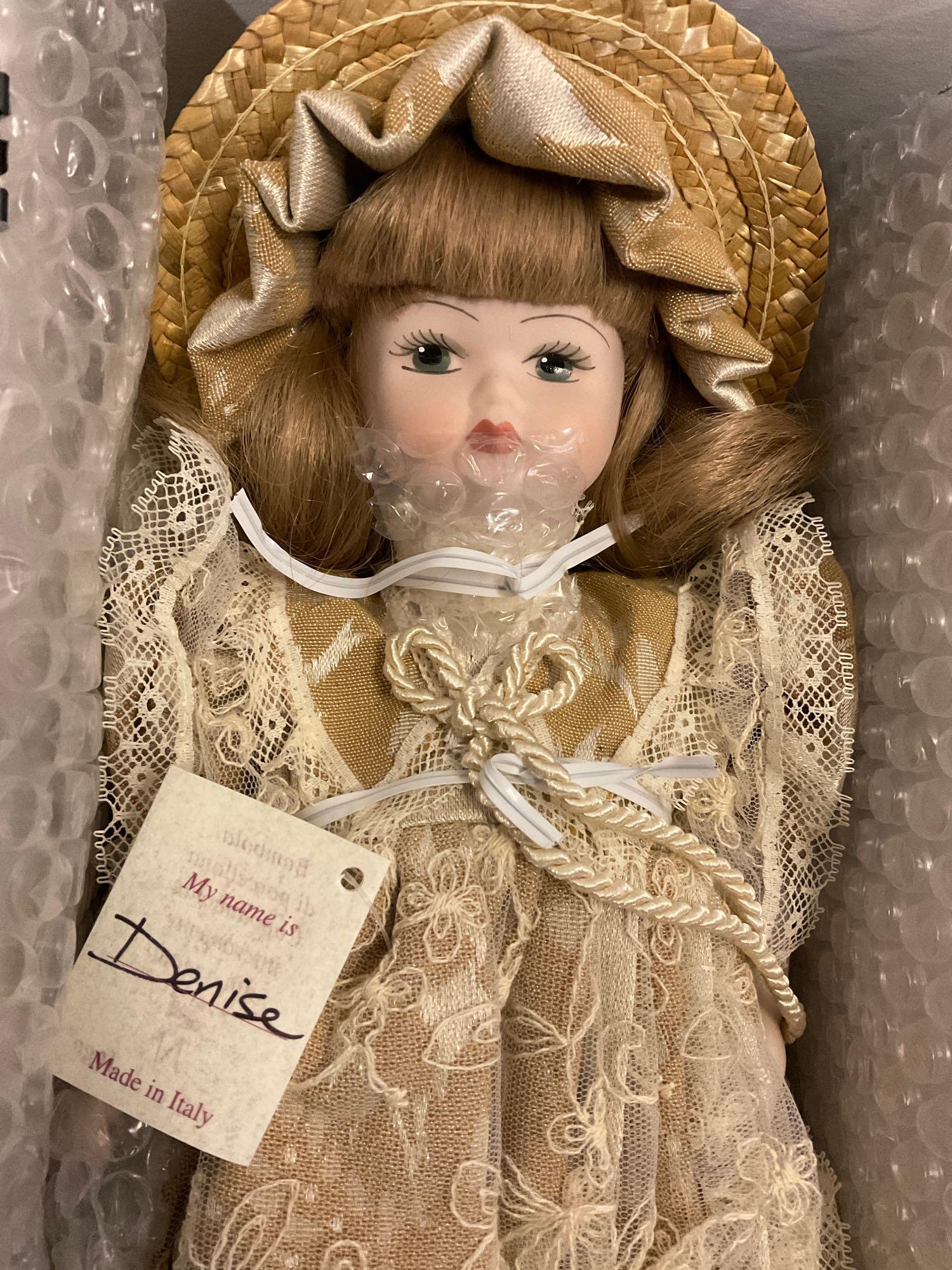 Le Bambole di Jago 11 inch porcelain doll Denise | Proxibid