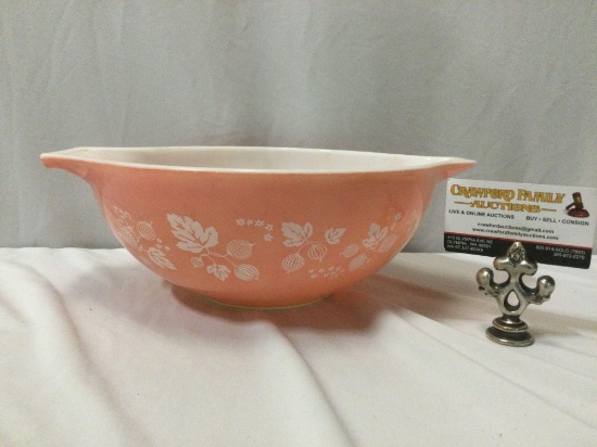 Vintage PYREX large glass mixing bowl, approx 13 x 5 x 11 in.