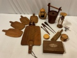 Nice lot of vintage wood / teak wood tableware / decor; ice bucket, jewelry box, hourglass