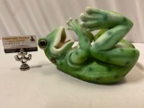 Drunken frog wine bottle holder, approx 11 x 8 x 5 in.