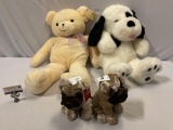 4 pc. lot of nice stuffed animal plush toys w/ tags, like new condition.