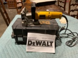 Dewalt model number DW682 plate joiner with case, tested & working