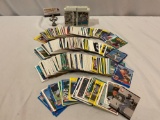 Big lot of 900+ MLB Pro Baseball TRADING CARDS; Topps, Donruss, Score & more.