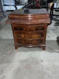 Gorgeous antique mahogany four drawer dresser W/pull out, and original hardware