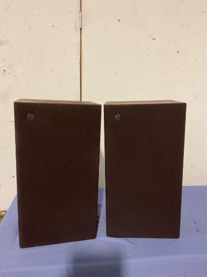 Pair of Tannoy T185 Speakers
