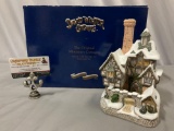 1993 vintage DAVID WINTER COTTAGES The Scrooge Family Home hand painted w/ box