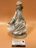 Large vintage LLADRO porcelain figure sculpture hand made in Spain; Cinderella , approx 11 x 6 in.
