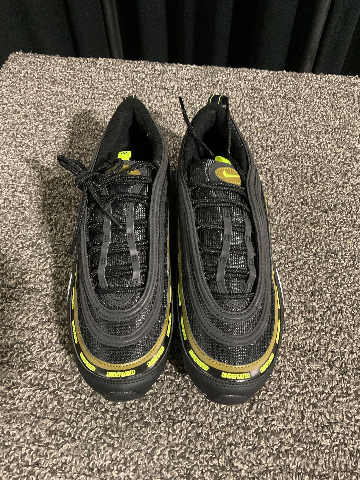 air max 97 undefeated black volt