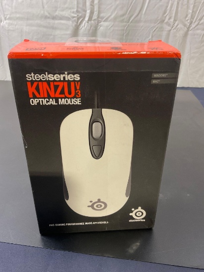 SteelSeries Kinzu V3 Optical Mouse