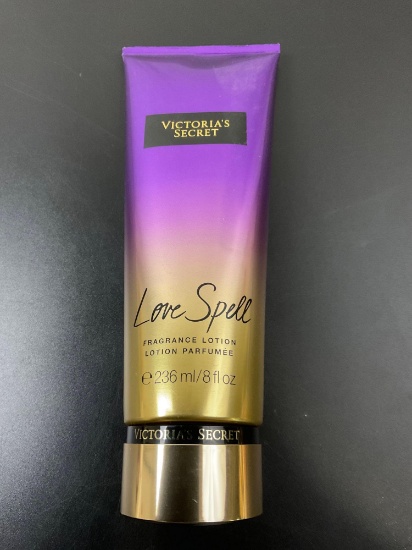 Victoria's Secret Love Spell Fragrance Lotion 8 fl oz 236ml