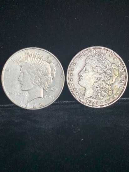 2 x Silver dollars , 1921 silver Morgan & 1922-D silver peace dollar