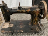 ANTIQUE SEWING MACHINE - Improved Dredge Rotary.