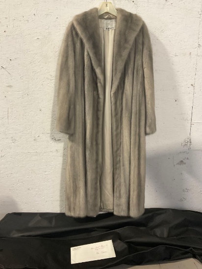 Stunning Natural-Sapphire Mink Coat from Finland Unknown size, from top to bottom measures 54 inches