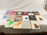 Large collection of vintage/modern piano music and practice books, 21ct