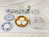 Small collection of floral China pieces, vases and decorative plates, 10ct