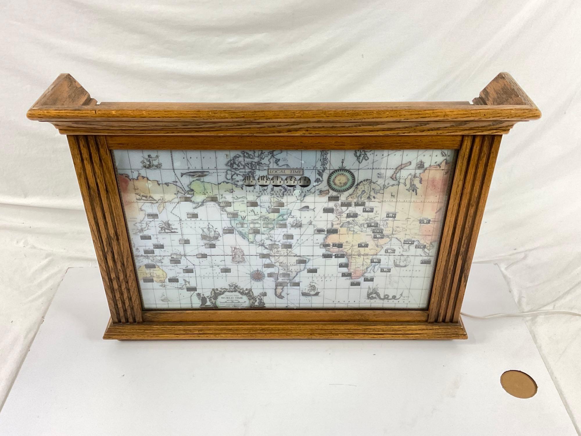 howard miller ハワードミラー world time 置物 木製 Vintage Howard Miller World Clock Lighted | Proxibid