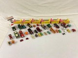 Collection of assorted die cats and plastic model cars, 40ct