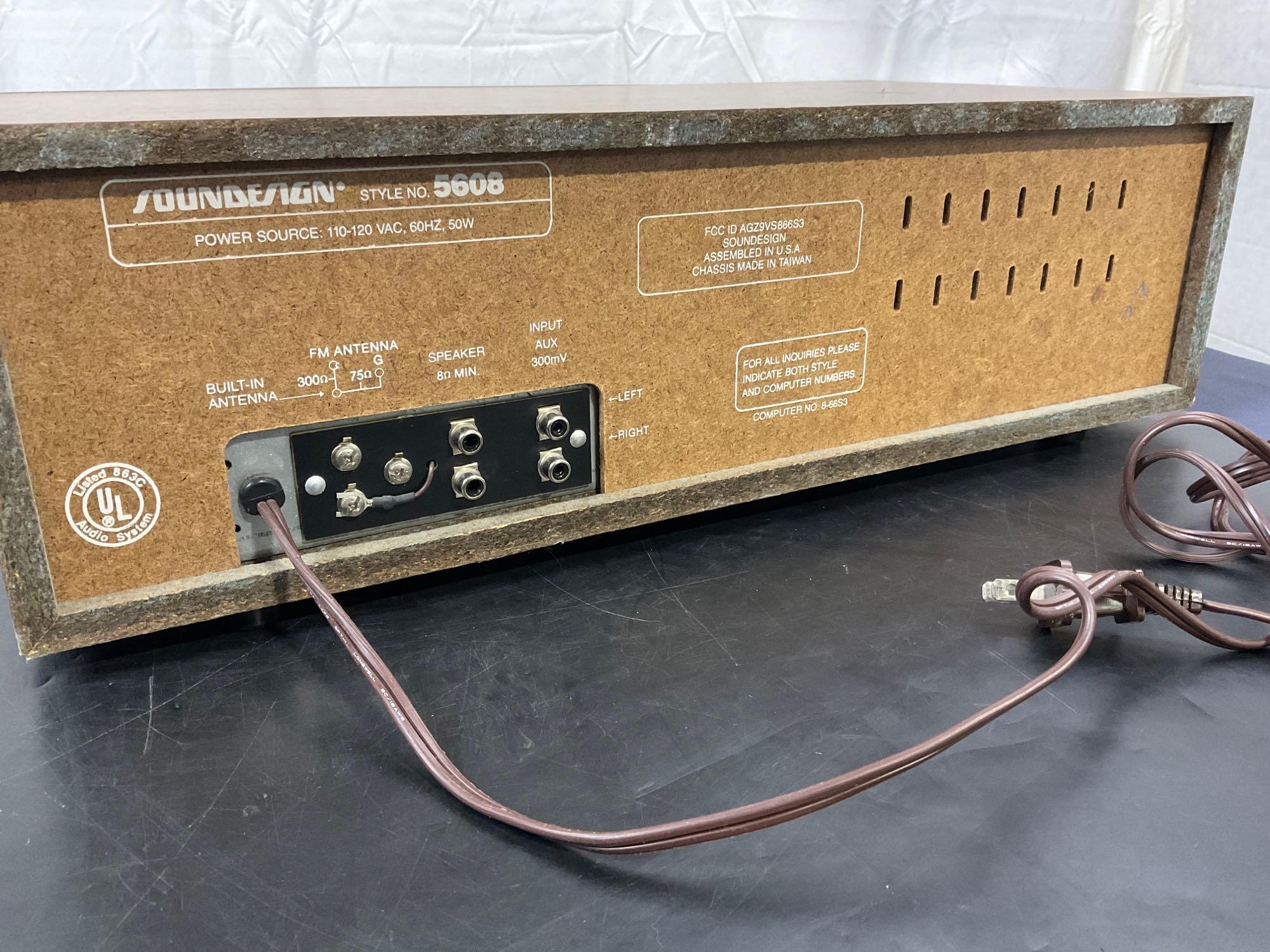 SOUNDESIGN Model 5608 Vintage PLL AM/FM Stereo | Proxibid