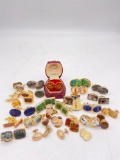 30x pair of vintage, mostly mid century men's cufflinks - semi-precious stone, petrified wood etc