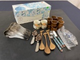 Assorted Servingware, 4 + 12 Napkin Rings, 9 Satsuma Style Spoons, Wooden Carved Spoons