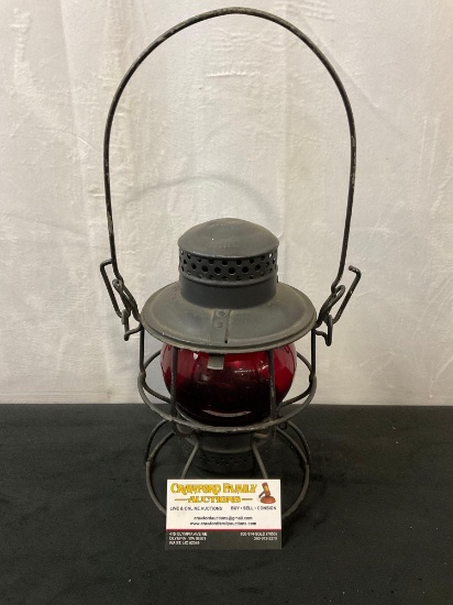 Antique Metal Adlake 1-47 1910's Railroad kerosene lantern w/ Adlake 300 burner w/ red globe
