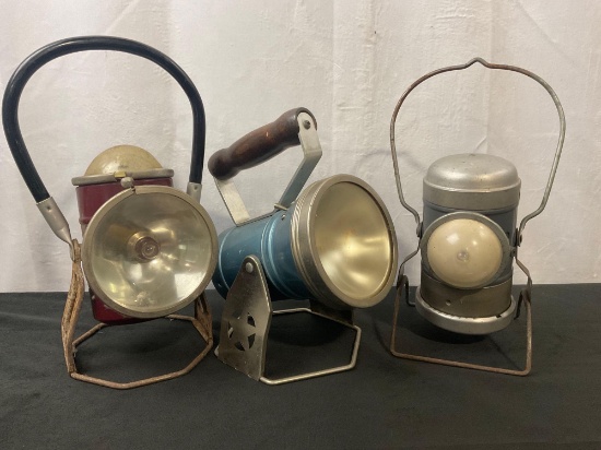 Antique Amtrak Star, 2x Ecolite pieces, Electric Railroad Train Lanterns w/ handles