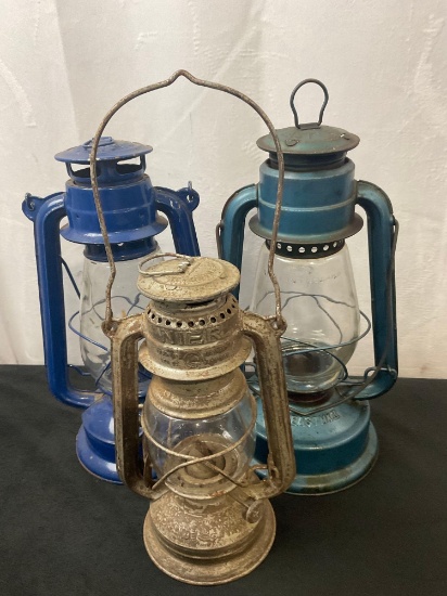 Antique Railroad Train Lanterns, Chalwyn Far East II, Nier Feuerhand, Blue Chinese Model