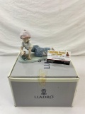 Vintage Genuine LLADRO Porcelain Figure 1992 Collector Society No. 07619 Todos Al Tren. See pics.