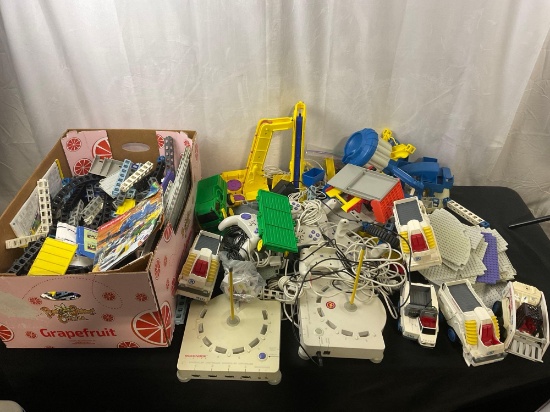 Massive Collection of Rokenbok, hundreds of pieces, 2 Command, 6 Controllers, 6 Vehicles