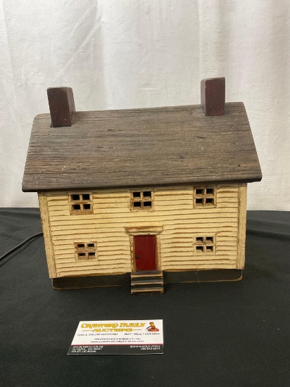Primitive Decoration by Harold Turpin Wooden Light Up Saltbox House Colonial style, signed on bottom