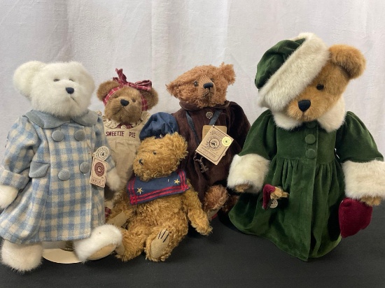 5 Vintage Boyds Bears, larger w/ Stands, Momma Bearsworth, Meredith E Pattington