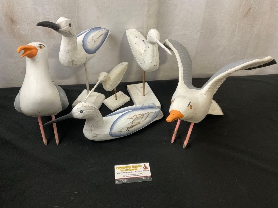 Collection of Seagull Figures, 2x cement and metal pieces & 4 carved and handpainted wooden fulls