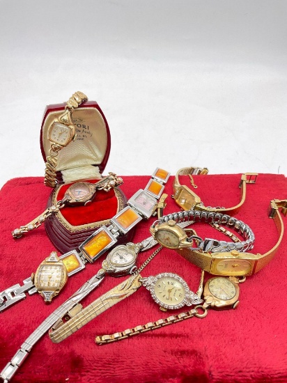 10x vintage and antique women's watches incl. Gold Plated Bulova's, Seiko, etc all as is see pics