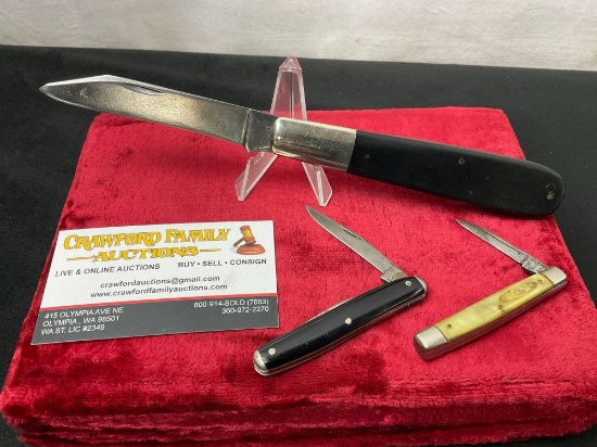Trio of Robeson Shuredge Knives, 1x Larger Folding Knife WWII Era & 2x Smaller Double Blade Knives