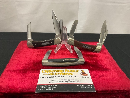 Trio of Vintage Buck Folding Multi Blade Pocket Knives, models 1x 303 Stockman & 2x 703 Colt
