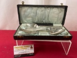 5 Sterling Silver Flatware pieces, in leather case, 229.7 grams in total