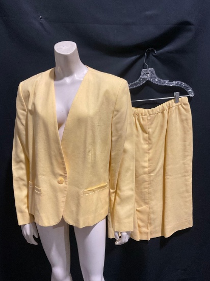 Vintage Country Sophisticates by Pendleton Pale Yellow Jacket & Skirt, approx size 14 womens